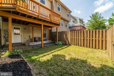 13934 Baton Rouge Ct, Centreville, VA 20121 - photo 4