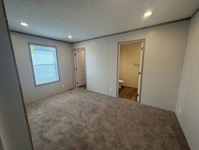 1061 Revere Ln unit 975, Kalamazoo, MI 49009 - photo 4