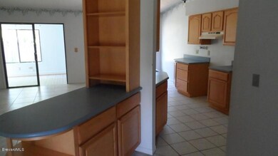 SAM_1472 (Small)