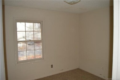 348 Harrill St, Statesville, NC 28677 - photo 5