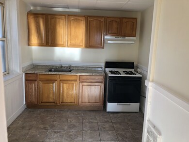 44 Park St unit 3, Salem, MA 01970 - photo 2