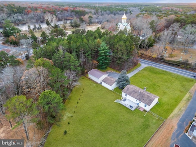 137 Cassville Rd, Jackson, NJ 08527 - photo 4