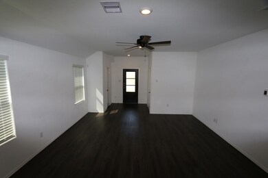 18410 Running Shadow Ct, Hockley, TX 77447 - photo 5
