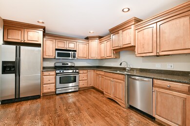 1820 Chestnut Ave unit 1820, Glenview, IL 60025 - photo 5