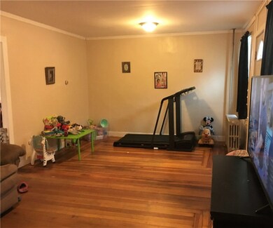 724 Dyer Ave, Cranston, RI 02920 - photo 4