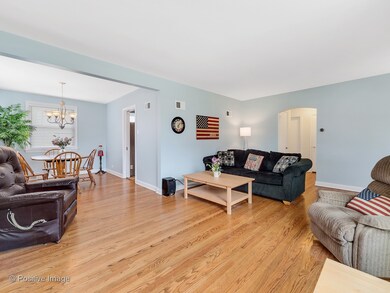 1352 Manchester Ave, Westchester, IL 60154 - photo 2