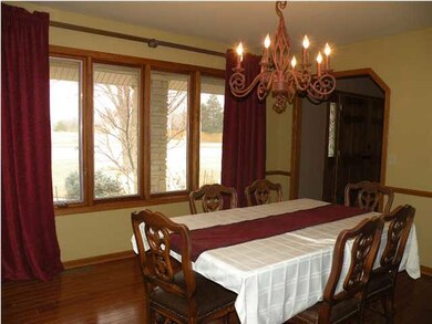 Formal dining~
