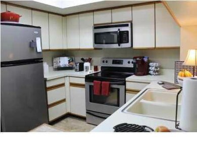 Gleneagles Green Kitchen