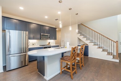 5132 Aedan Oak St, Houston, TX 77018 - photo 4