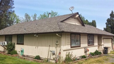 281 W Park St, Grants Pass, OR 97527 - photo 5