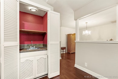 8131 S Jamestown Ave, Tulsa, OK 74137 - photo 5