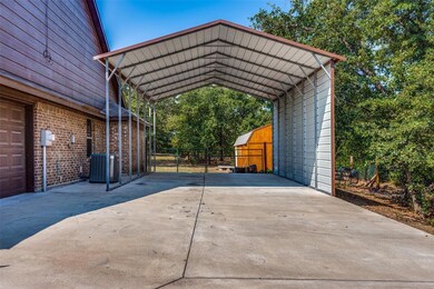 101 Brady Coleman Ln, Springtown, TX 76082 - photo 3