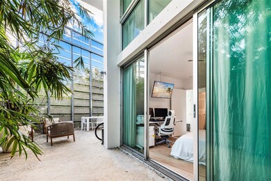 221 Jefferson Ave unit 2, Miami Beach, FL 33139 - photo 3