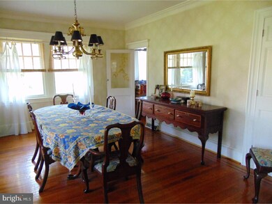 909 Westdale Ave, Swarthmore, PA 19081 - photo 7