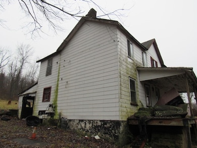 1047 Cinder Rd, Dunbar, PA 15431 - photo 2