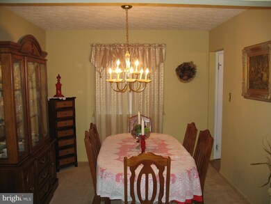 11629 Doxdam Terrace, Germantown, MD 20876 - photo 4