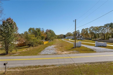 335 Wages Rd, Auburn, GA 30011 - photo 2