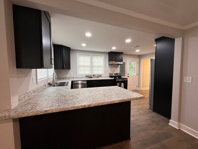 415 E 8th St, Adel, GA 31620 - photo 6