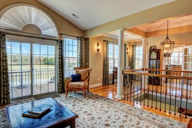 128 Middle Point Rd Hampstead-large-004-