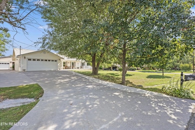 344 Park View Cir, Pigeon Forge, TN 37863 - photo 3