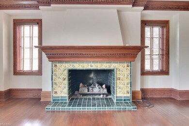 Living room off Foyer. Look at the craftsmanship: 