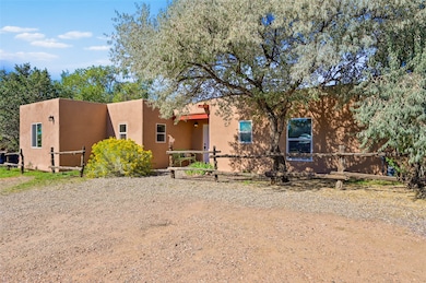 2215 Rancho Siringo Rd unit 6, Santa Fe, NM 87505 - photo 2