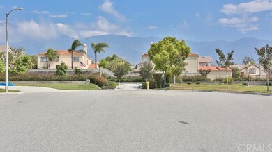 Quite Cul-De-Sac Location With Beautiful Mountain 
