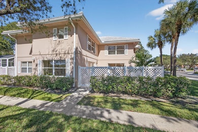 3103 Kingston Ct, West Palm Beach, FL 33409 - photo 5