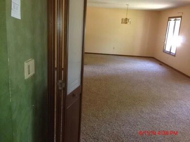 2919 Westimber Ct, Lima, OH 45805 - photo 4