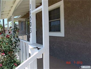 Large front porch, great for relaxing