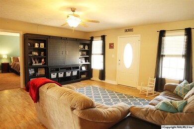 27677 Gretta Cir, Ardmore, AL 35739 - photo 3