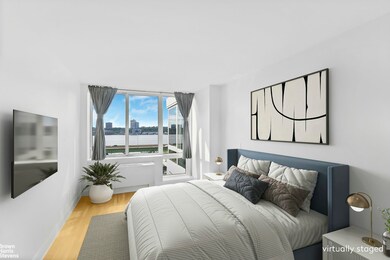 120 Riverside Boulevard unit 7H, New York, NY 10069 - photo 4