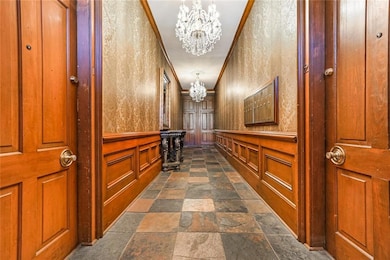 Entrance hall common area