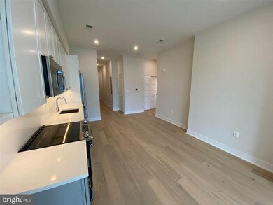 3016 Dumbarton St NW unit 404, Washington, DC 20007 - photo 4