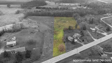 4841 Wisconsin 175 unit Lt3, Hartford, WI 53027 - photo 2