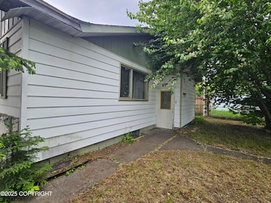 1135 E 14th Ave, Anchorage, AK 99501 - photo 6