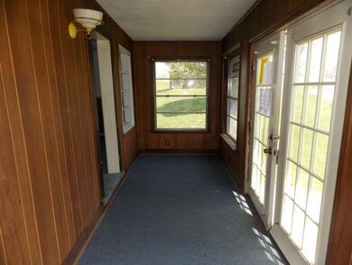 935 Central Pike, Harrodsburg, KY 40330 - photo 6