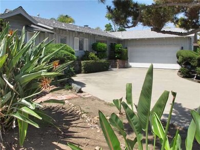 Great detail and extended driveway