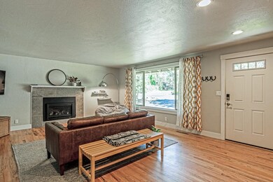 1749 NE 11th MLS-31