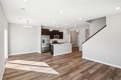 1534 Trellis Ln, West Saint Paul, MN 55118 - photo 3