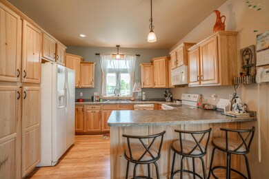 3400EdgewoodVillageLp61220_0011