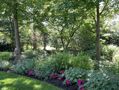 904 Julian Ct, Naperville, IL 60540 - photo 7