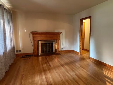 Living Room W/ Fireplace