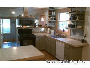 Sparkling Kitchen