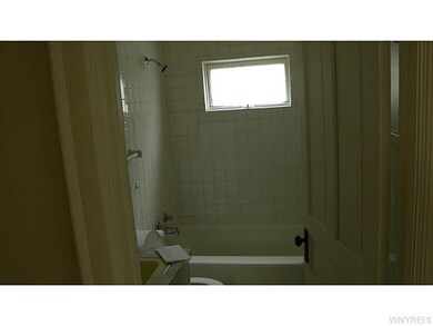 Bathroom. ceramic tile