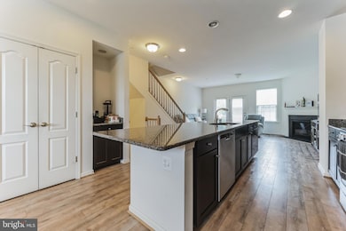 503 Brownstone Ct, Reisterstown, MD 21136 - photo 5