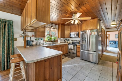 5 Bennett Farm Rd, Mirror Lake, NH 03853 - photo 5