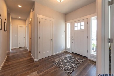 2733 NE Tuscan Loop, Millersburg, OR 97321 - photo 4