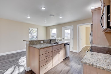 604 N Ball St, Webb City, MO 64870 - photo 7