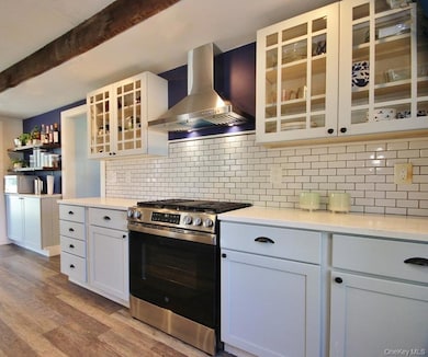 32 Old Glenham Rd, Beacon, NY 12508 - photo 3